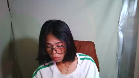 sluttypatotie online show from 10/28/25, 11:07