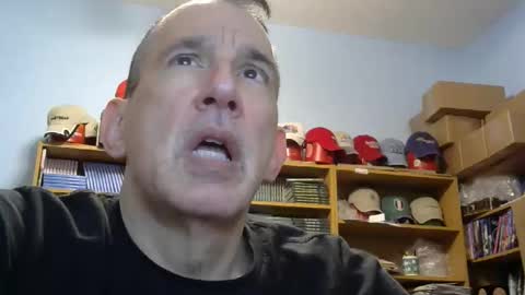 Snapshot of sluttyslave81 chatting on 02/12/26, 08:31 sluttyslave81 online show from 02/12/26, 08:31