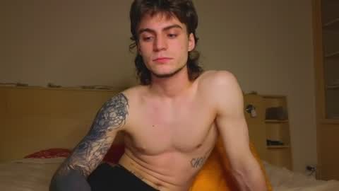 Gus online show from 06/24/26, 07:57