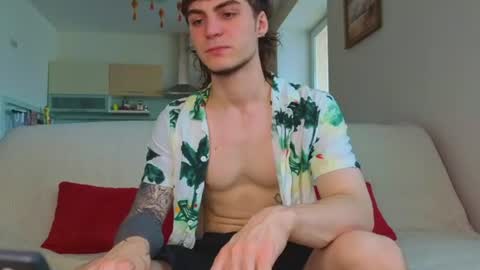 Gus online show from 06/28/26, 08:53