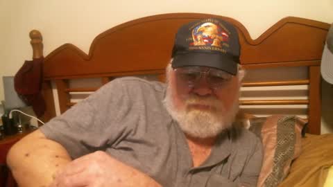 Sly online show from 09/17/25, 04:25