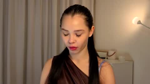 Lily online show from 11/21/25, 01:32