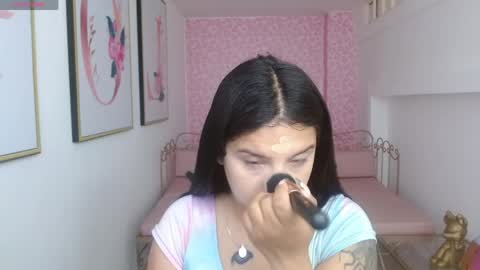 Snapshot of small__naughty chatting on 06/07/26, 01:04 Mariana Torres online show from 06/07/26, 01:04