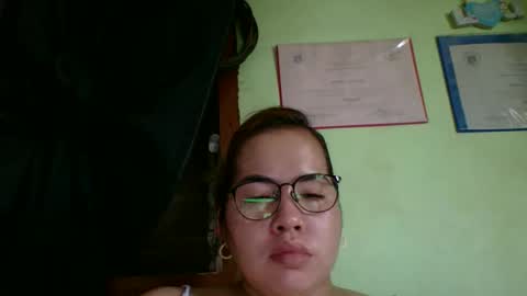 Lovewella online show from 04/09/26, 02:44