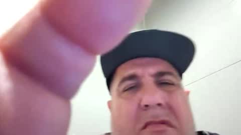 Snapshot of small_dick361 chatting on 02/07/26, 03:32 small_dick361 online show from 02/07/26, 03:32