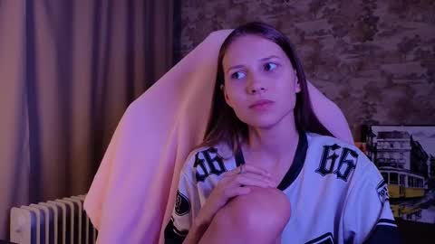 Emma online show from 03/05/26, 11:23