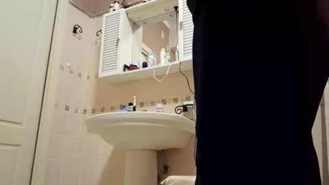 smallone8825 online show from 04/12/26, 06:18