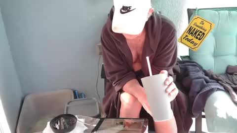 Snapshot of smallpenisbigtongue chatting on 12/05/25, 03:20 Daddy online show from 12/05/25, 03:20