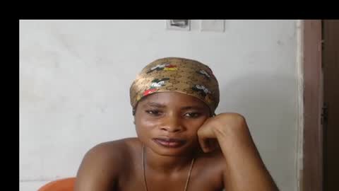 Snapshot of smallsluty chatting on 06/11/26, 02:53 smallsluty online show from 06/11/26, 02:53