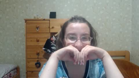 smart_rose online show from 09/22/25, 10:23