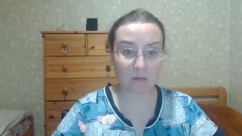 smart_rose online show from 12/21/25, 03:41