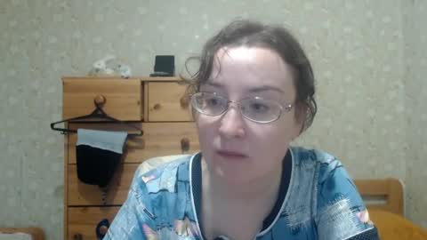 smart_rose online show from 04/19/26, 04:28