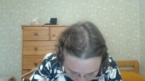 Snapshot of smart_rose chatting on 06/04/26, 04:24 smart_rose online show from 06/04/26, 04:24