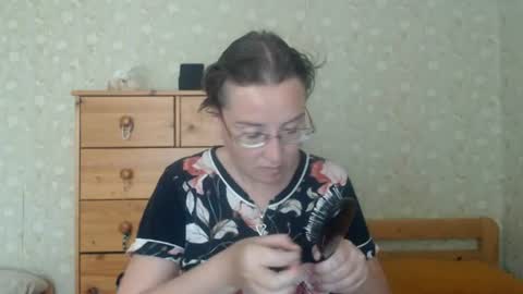 Snapshot of smart_rose chatting on 06/20/26, 04:37 smart_rose online show from 06/20/26, 04:37