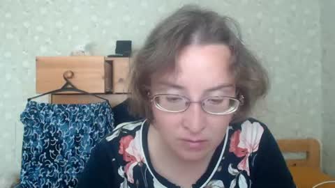 Snapshot of smart_rose chatting on 06/21/26, 05:10 smart_rose online show from 06/21/26, 05:10
