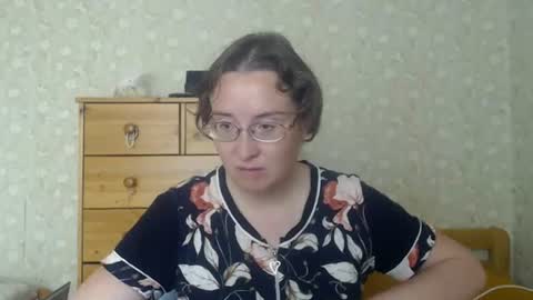Snapshot of smart_rose chatting on 06/22/26, 04:42 smart_rose online show from 06/22/26, 04:42