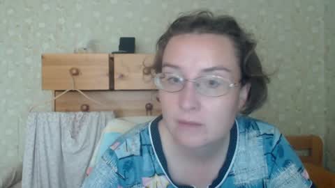 Snapshot of smart_rose chatting on 07/08/26, 02:43 smart_rose online show from 07/08/26, 02:43