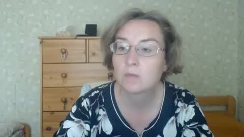 Snapshot of smart_rose chatting on 07/19/26, 01:04 smart_rose online show from 07/19/26, 01:04
