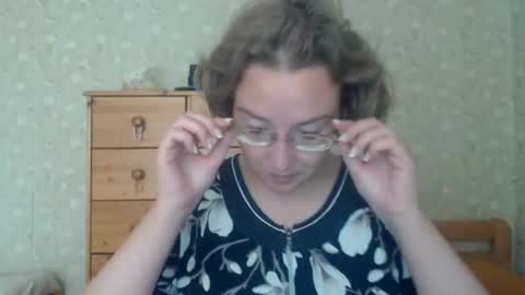 Snapshot of smart_rose chatting on 08/06/26, 12:51 smart_rose online show from 08/06/26, 12:51