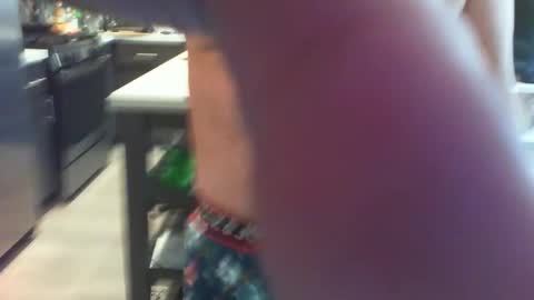 smashing_machine_412 online show from 01/28/25, 12:05