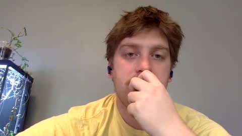 Snapshot of smashslug chatting on 01/04/25, 08:27 Sluggie online show from 01/04/25, 08:27
