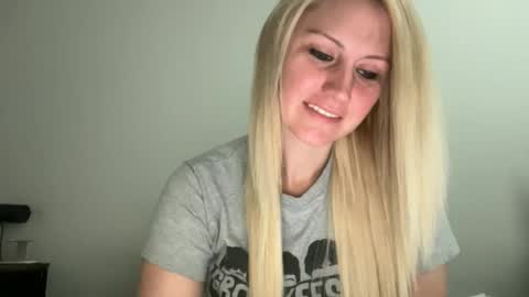 smexxii93 online show from 03/05/26, 04:03