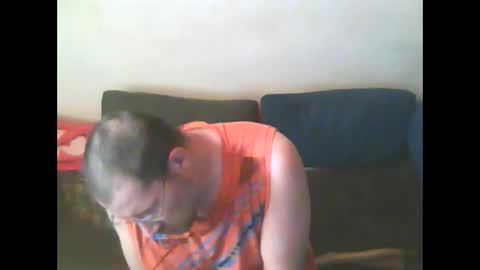 Snapshot of smi35 chatting on 06/05/26, 06:52 smi35 online show from 06/05/26, 06:52