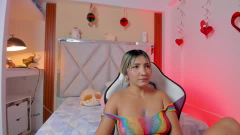 smile__1 online show from 12/13/24, 08:37