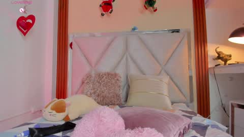 smile__1 online show from 12/30/24, 10:23