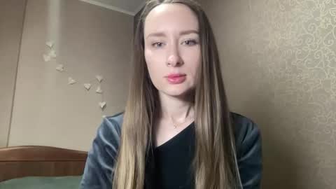 Snapshot of smilequeen_ chatting on 10/02/25, 05:31 smilequeen_ online show from 10/02/25, 05:31