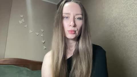 Snapshot of smilequeen_ chatting on 10/03/25, 06:05 smilequeen_ online show from 10/03/25, 06:05