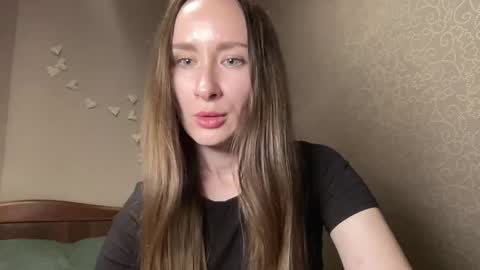 Snapshot of smilequeen_ chatting on 10/18/25, 06:08 smilequeen_ online show from 10/18/25, 06:08