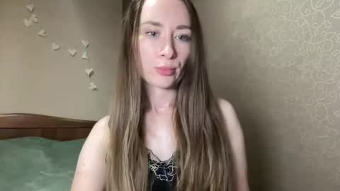 Snapshot of smilequeen_ chatting on 10/21/25, 07:14 smilequeen_ online show from 10/21/25, 07:14
