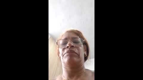 Smileth online show from 03/06/26, 02:57