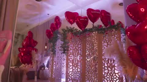 Mia online show from 02/20/26, 06:26