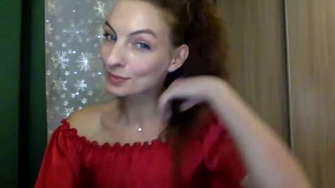 smiling_lexa online show from 12/20/25, 08:38