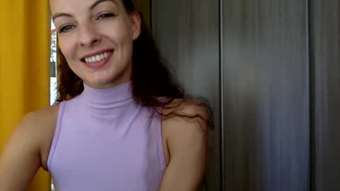 Snapshot of smiling_lexa chatting on 05/07/26, 02:44 smiling_lexa online show from 05/07/26, 02:44