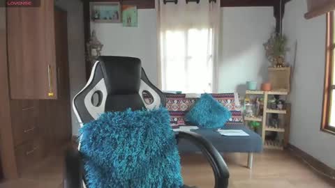 SmilingSalor online show from 03/09/25, 08:31