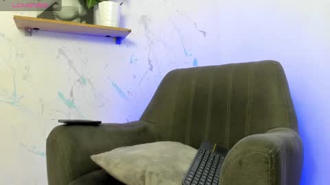 SMIT  online show from 01/14/25, 08:26