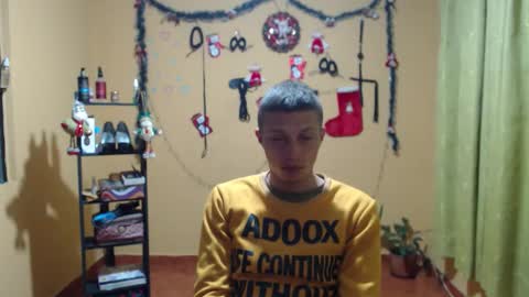 smith_lechosoxxx online show from 12/05/25, 10:13