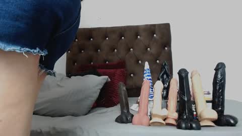 Snapshot of smithdara chatting on 01/24/25, 08:44 Smithdara online show from 01/24/25, 08:44