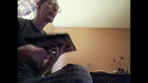 smoke-4-me online show from 03/21/26, 06:22