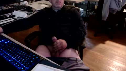 Snapshot of smly chatting on 11/25/25, 03:34 smly online show from 11/25/25, 03:34