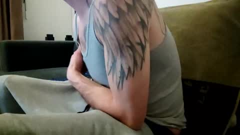 Smokeandwatching online show from 02/04/25, 11:06