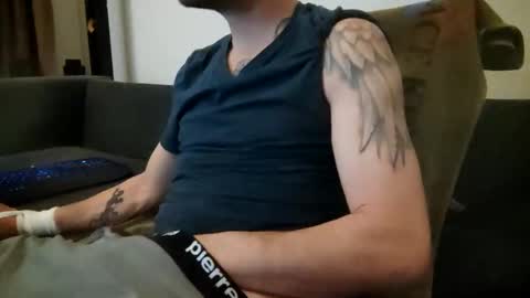 Smokeandwatching online show from 03/10/25, 09:29