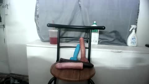 smokeme710 online show from 04/08/26, 04:01