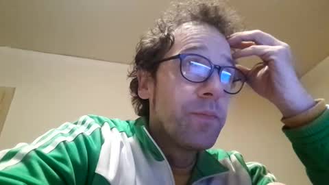 luca online show from 12/25/24, 11:42