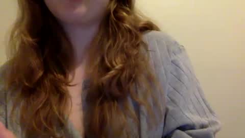 Snapshot of smokeshow3 chatting on 02/18/25, 01:43 smokeshow3 online show from 02/18/25, 01:43