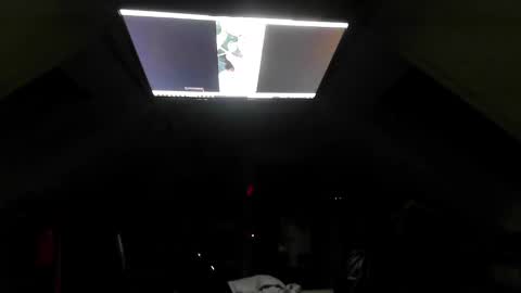 Snapshot of smokeslut365 chatting on 01/14/25, 04:36 smokeslut365 online show from 01/14/25, 04:36