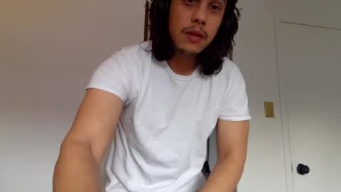 Snapshot of smokestar1991 chatting on 01/28/25, 04:41 SmokeStar online show from 01/28/25, 04:41